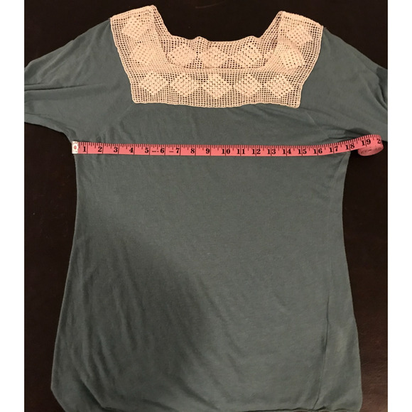 Anthropologie Tiny Green and Cream Crotchet Long-Sleeve Top - Size Extra Small - Picture 9 of 13